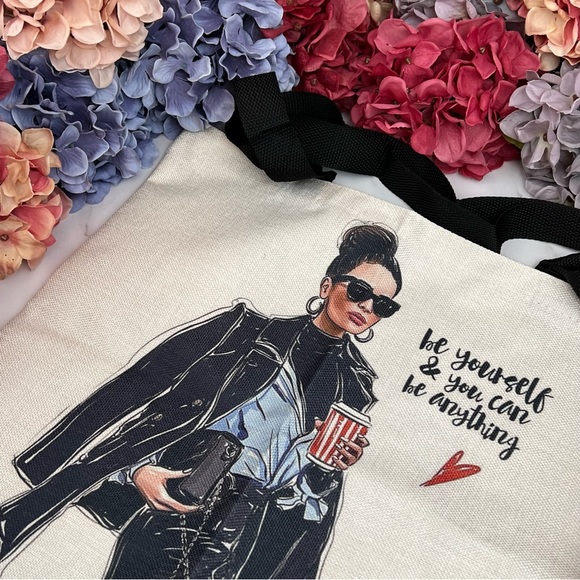 Eco-Friendly High Fashion Strong Woman Folding Tote Bag - Picture 8 of 15